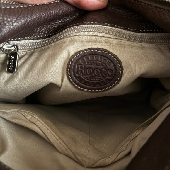 Roots Brown Leather Crossbody Bag With Adjustable Strap Multiple Pockets & Zippe - Picture 6 of 8